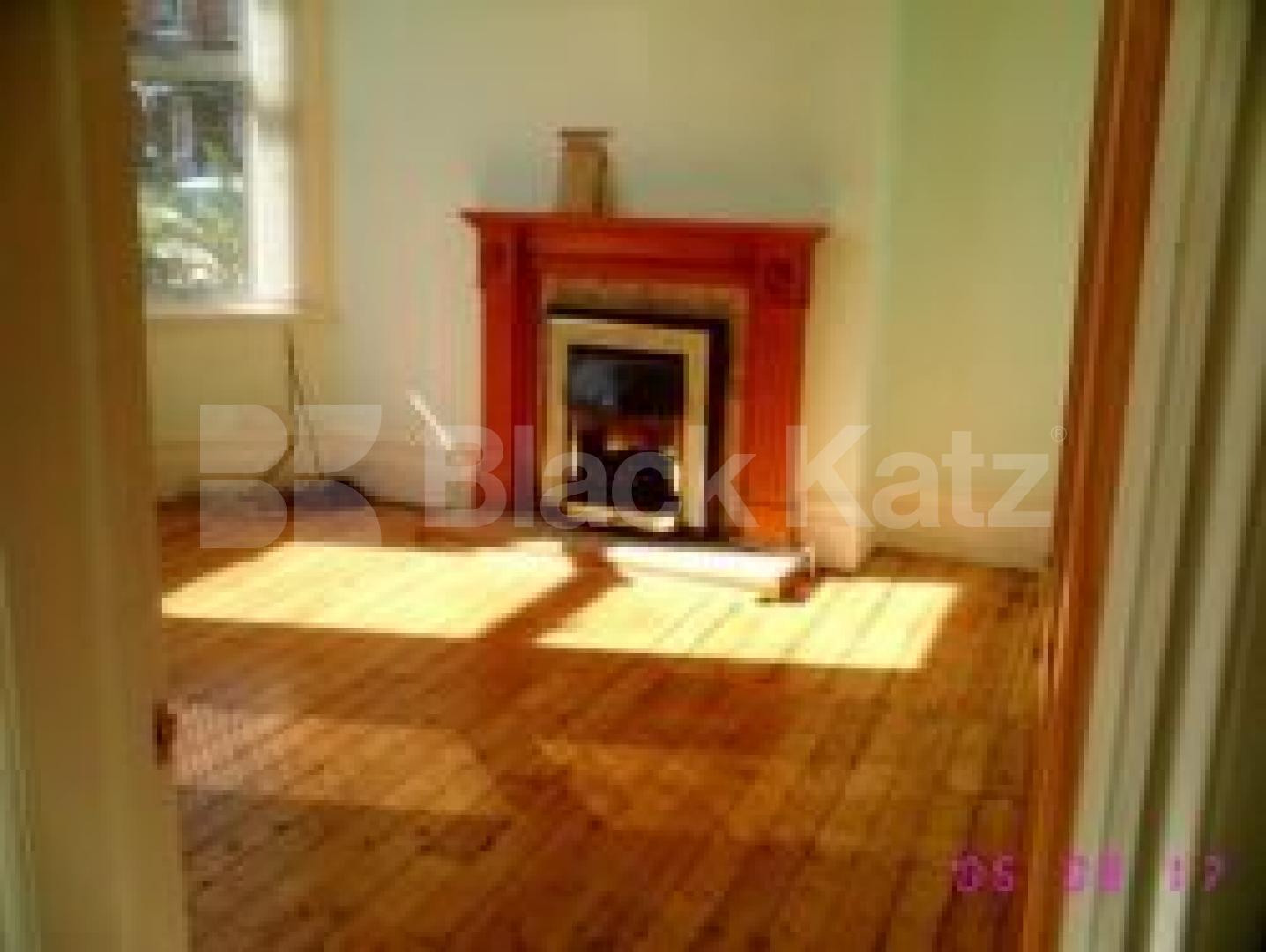 			2 Bedroom, 1 bath, 1 reception Ground Floor Maisonette			 South View Road, CROUCH END N8